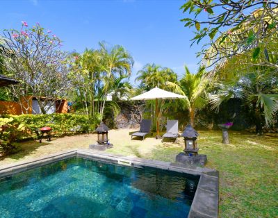 Elegante Villa im Bali-Stil