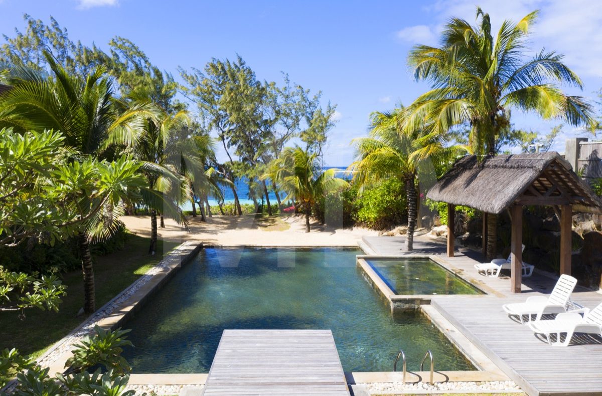 Beach Penthouse Belmare Mauritius Direct Villa for rent in Mauritius