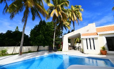 Elegant Villa Blue Bay